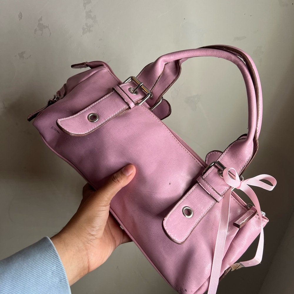 & Other Stories Pink Leather Shoulder Bag with Drawstring Closure